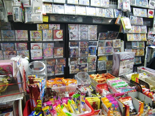 ヤチ玩具店4ゲーム・駄菓子